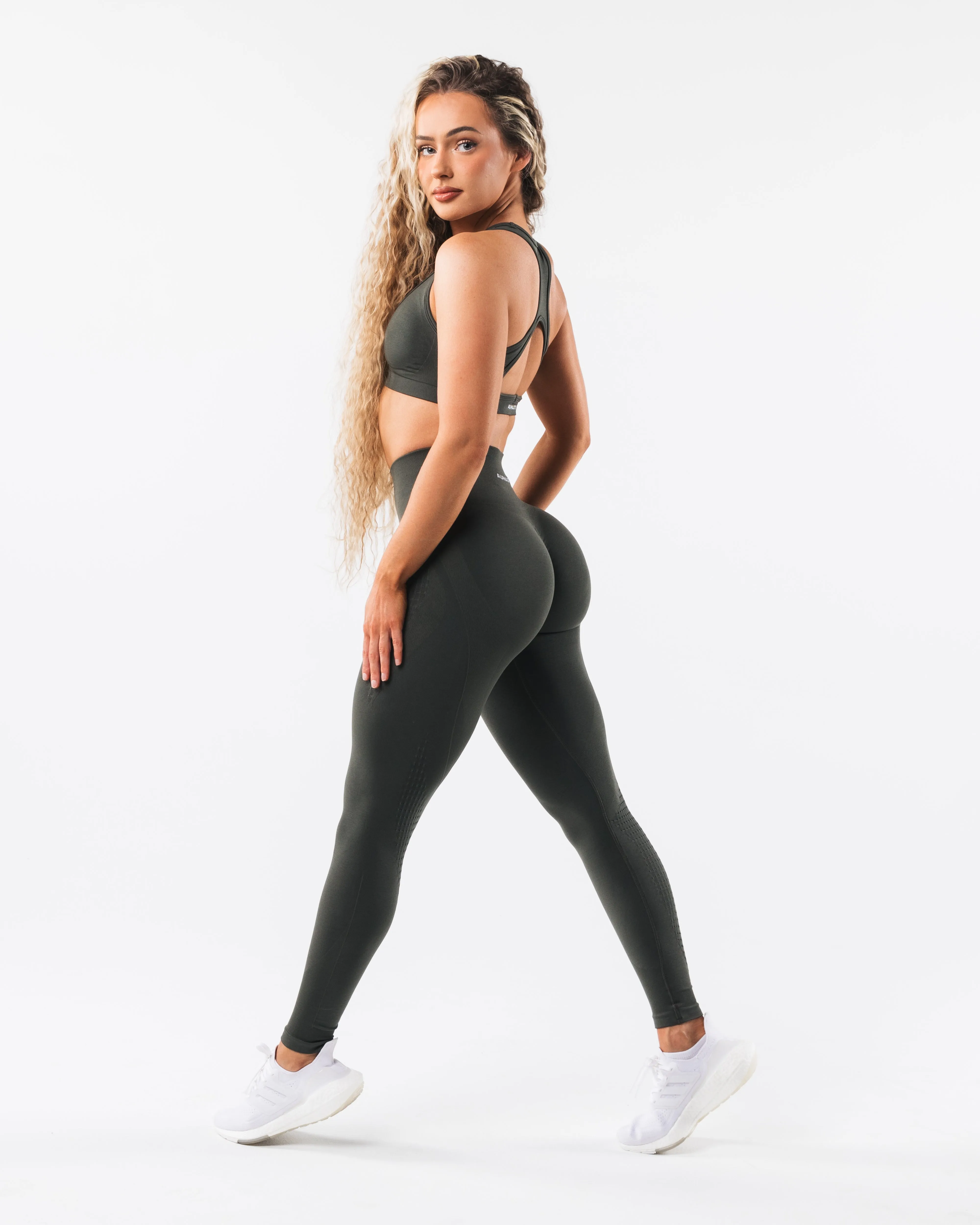 Amplify Contour Legging - Mountain Top