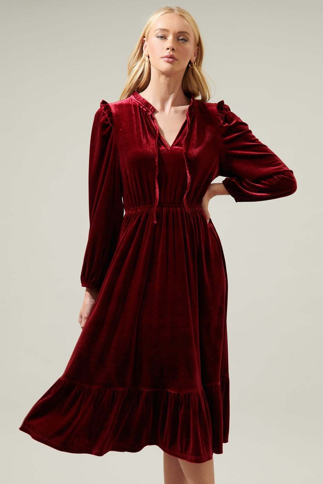 Charleston Ruffle Velvet Midi Dress- Wine