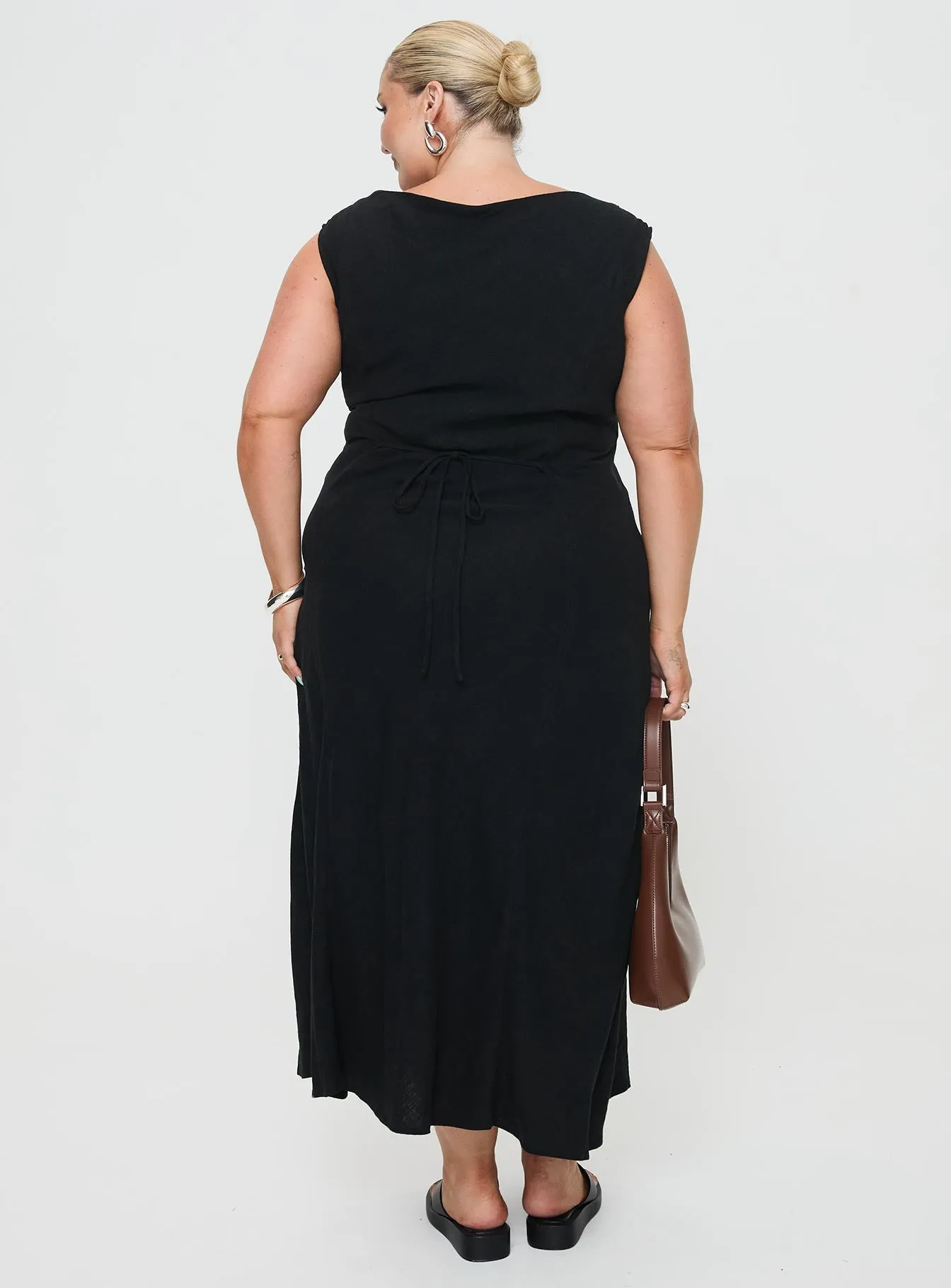 Chosen Girl Linen Blend Maxi Dress Black Curve