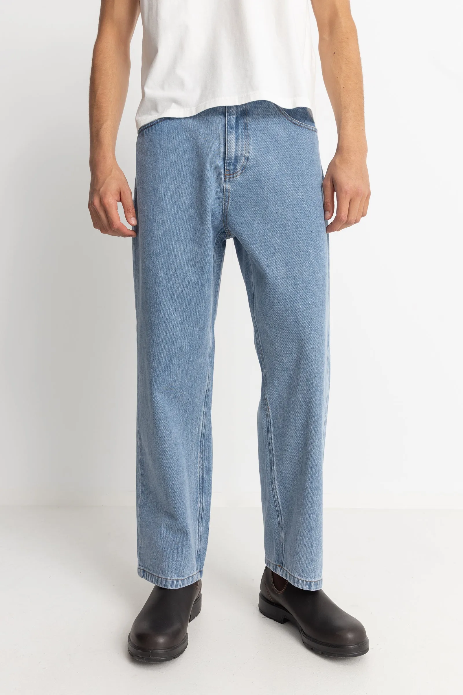 Essential Jean Worn Indigo