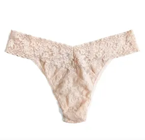 HANKY PANKY SIGNATURE LACE ORIGINAL RISE THONG CHAI