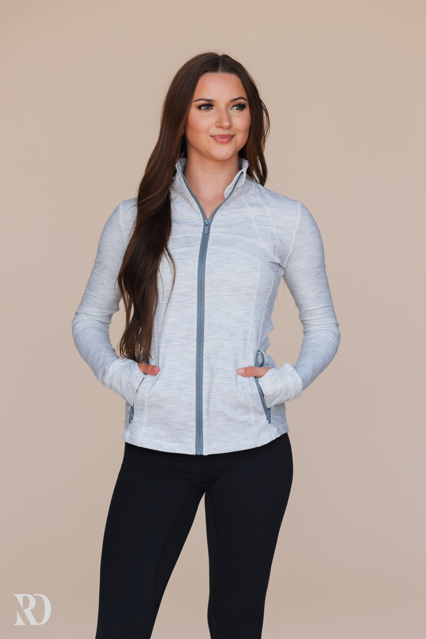 HEATHER GRAY SLEEK JACKET | RD ESSENTIALS