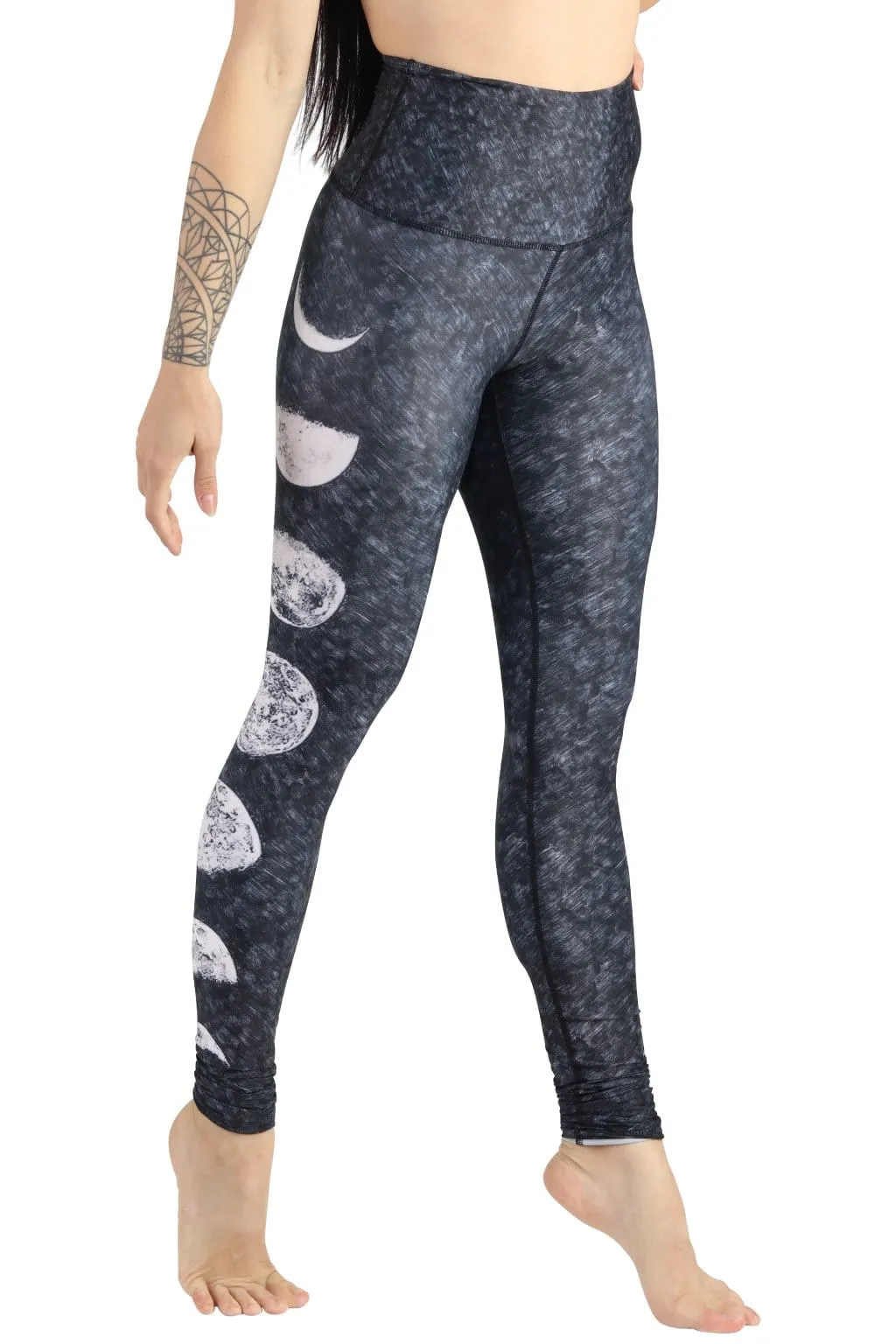 Just a Dark Moon Phase Printed Yoga Legging