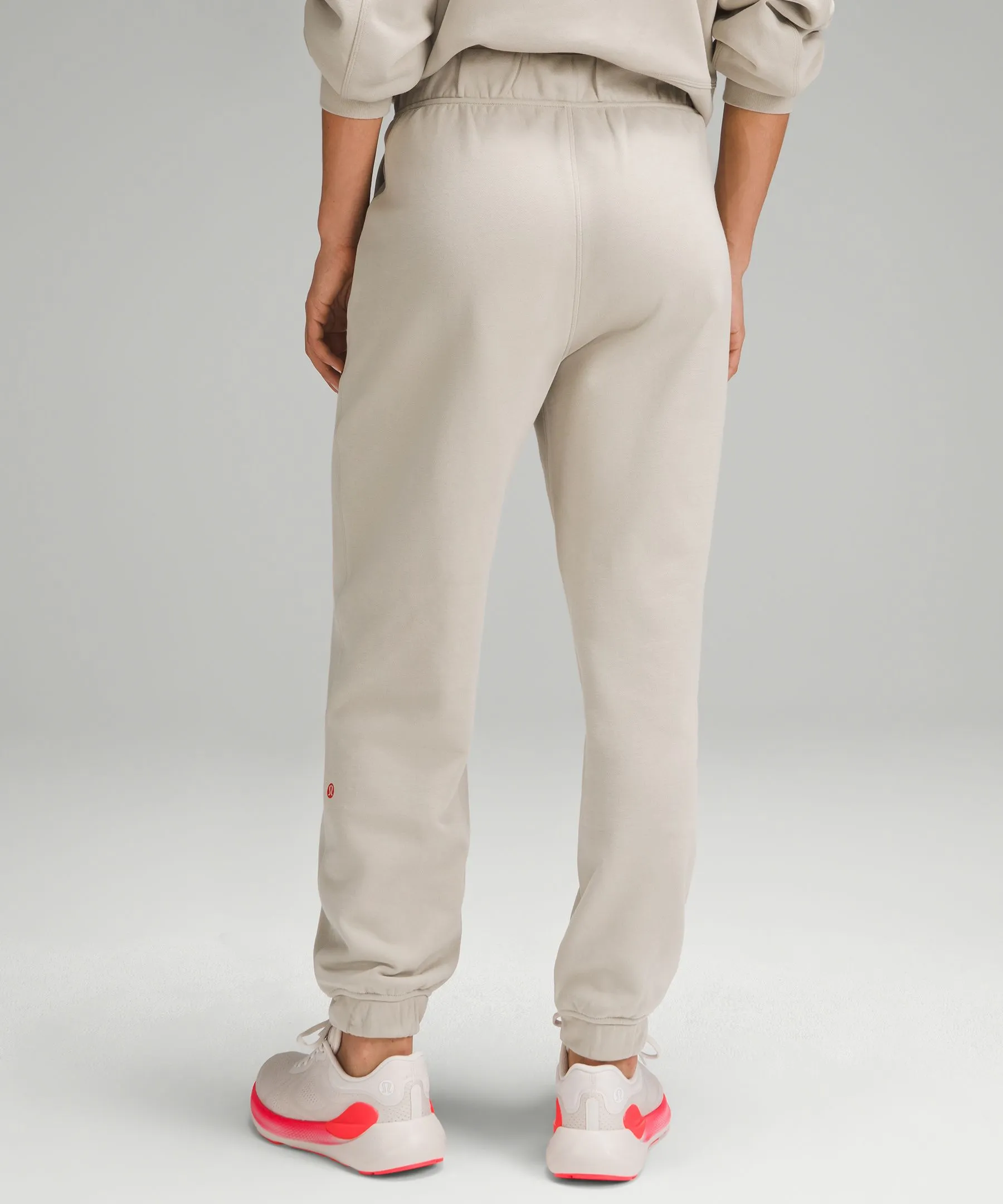 lululemon athletica Team Canada Relaxed-Fit High-Rise Jogger *CPC Logo | Women's Joggers