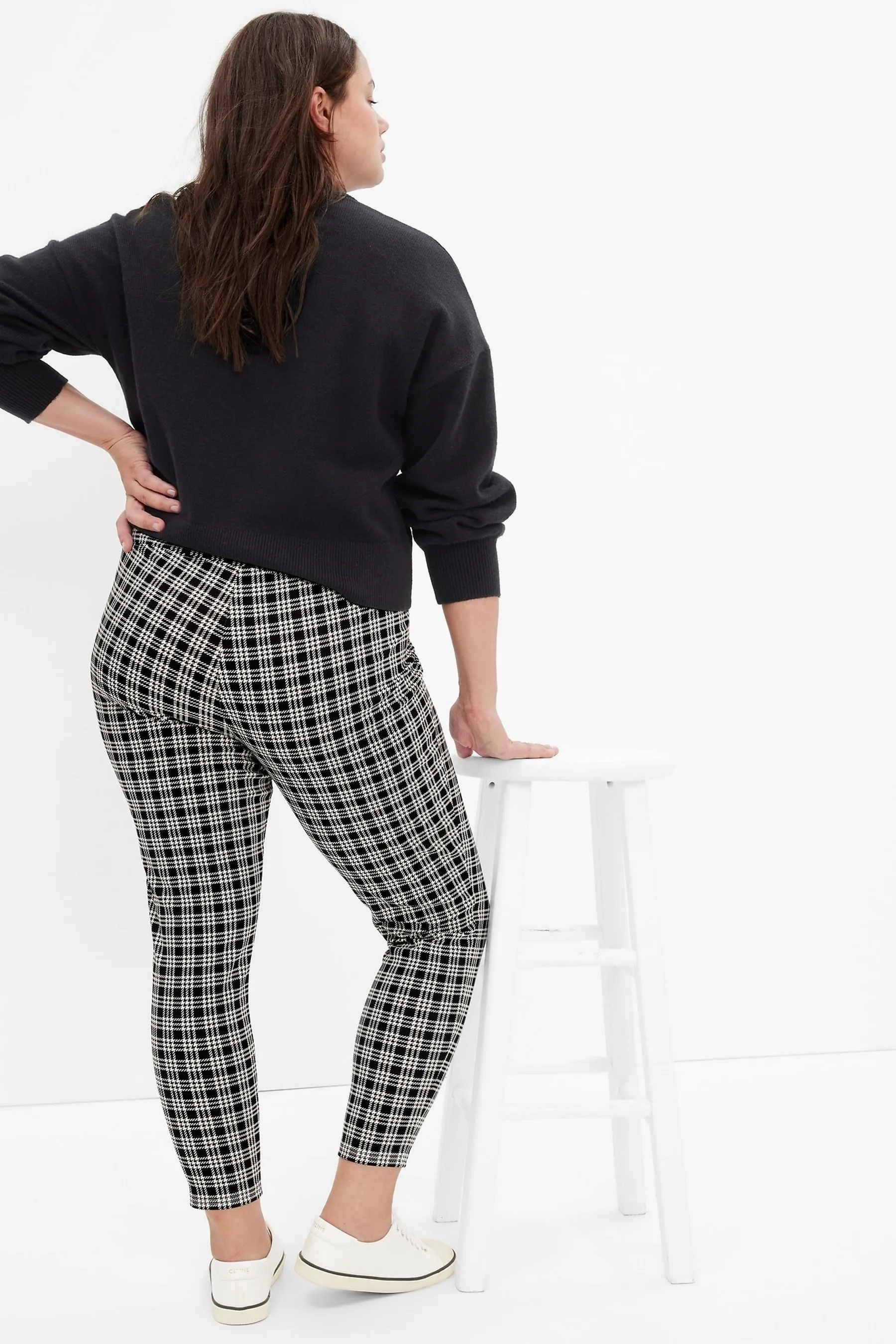 Mid Rise Plaid Leggings