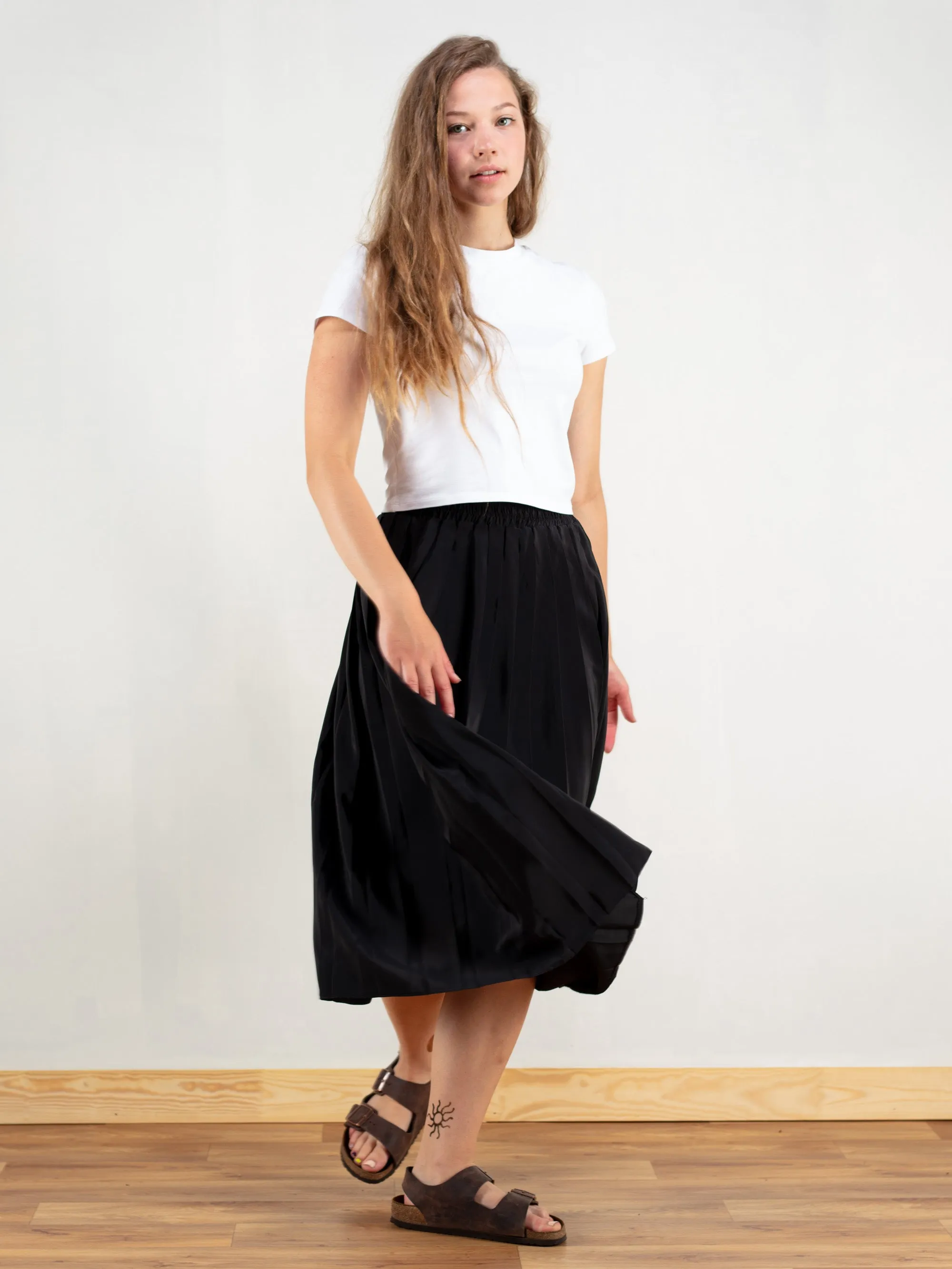 Vintage 70's Black Pleated Women Skirt